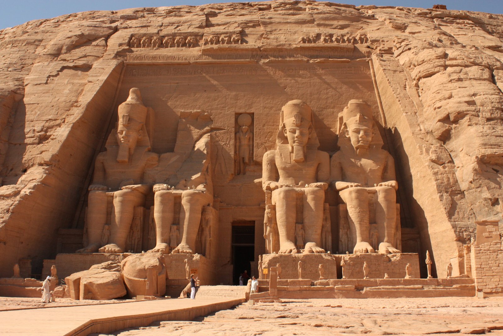 Private Tour to Abu Simbel from Aswan by Car