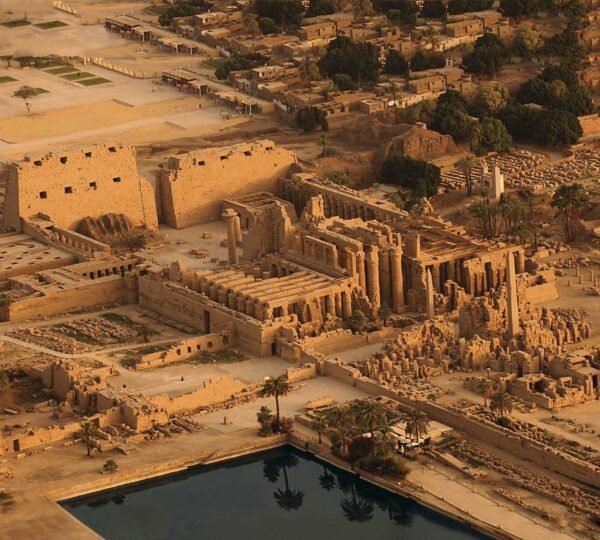 Luxor17