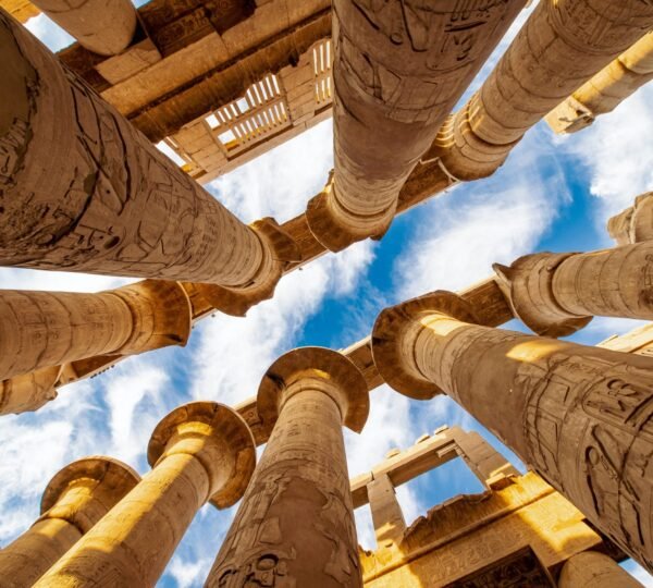 Luxor25 scaled
